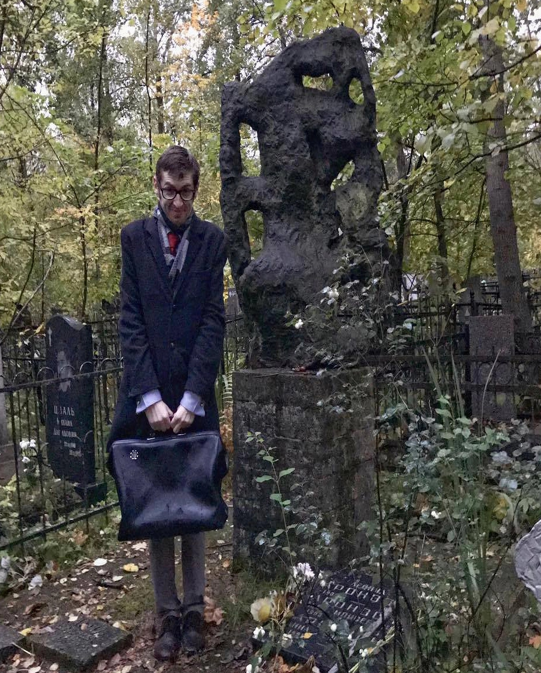 Михаил Лоов